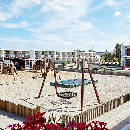 4 Person Holiday Home On A Holiday Park In Glesborg Exteriör bild